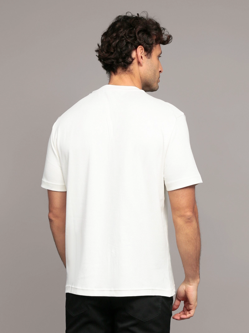 POLERA CON BORDADO TEXTURIZADO - 4