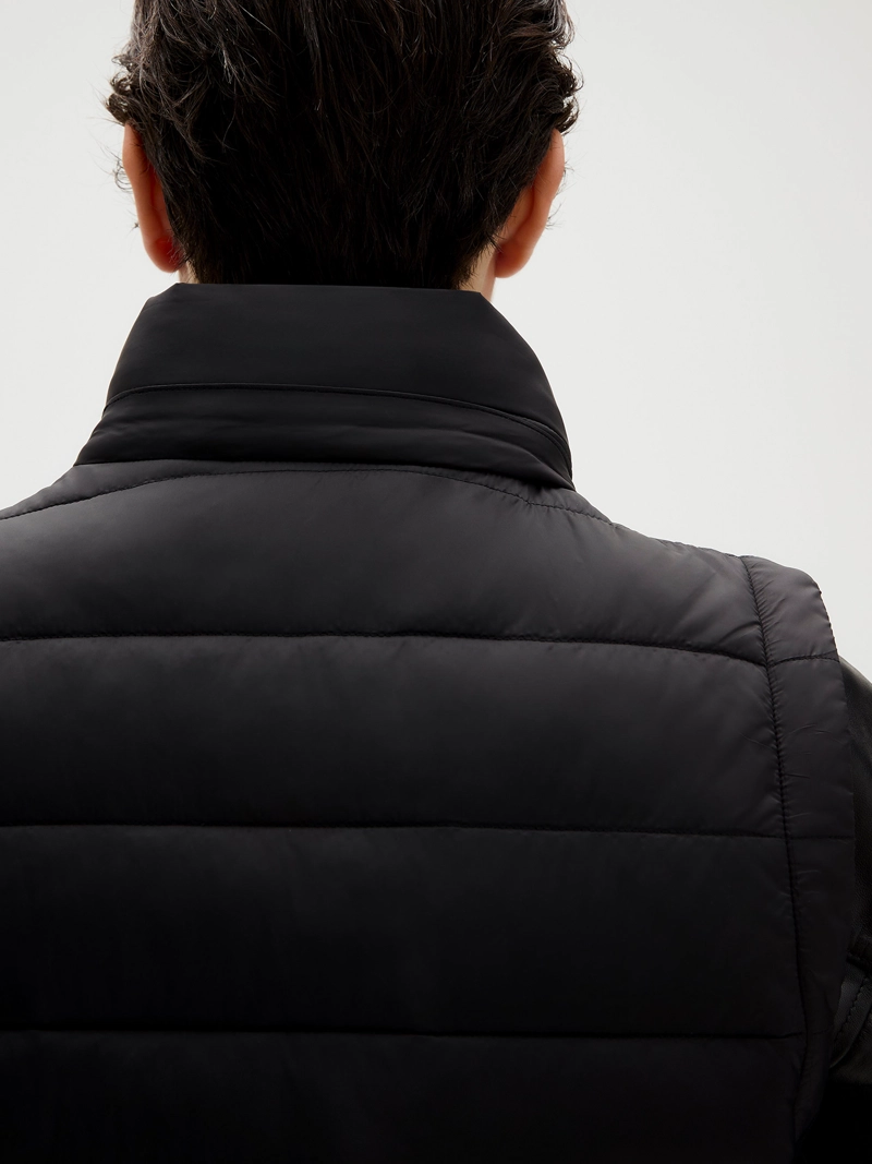 CHAQUETA SIN MANGAS MIXED MEDIA PUFFER - 5