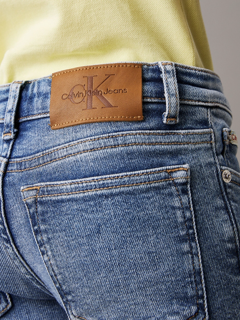 JEANS NIÑA MID RISE FLARED - 4