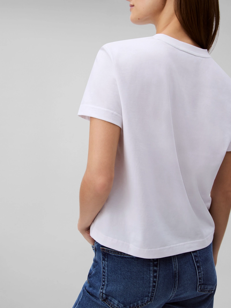 POLERA CON LOGO ARCHIVE - 5