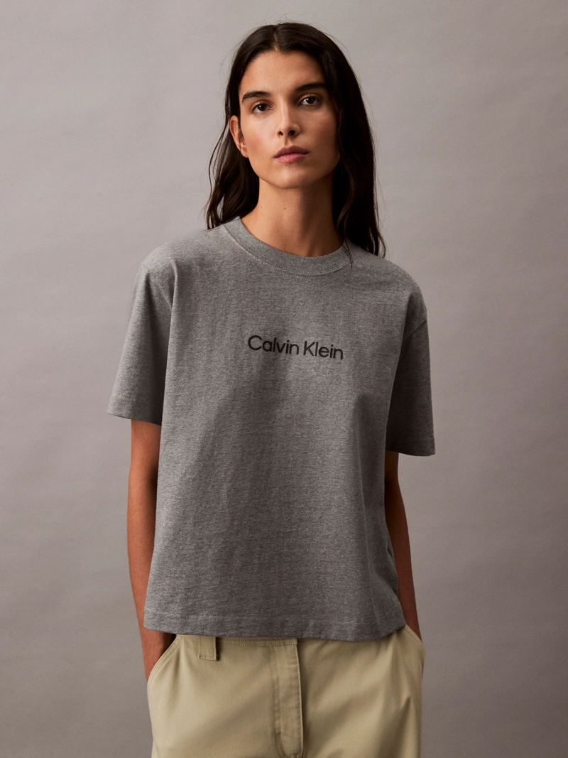 POLERA RELAXED LOGO ESTANDAR - 1