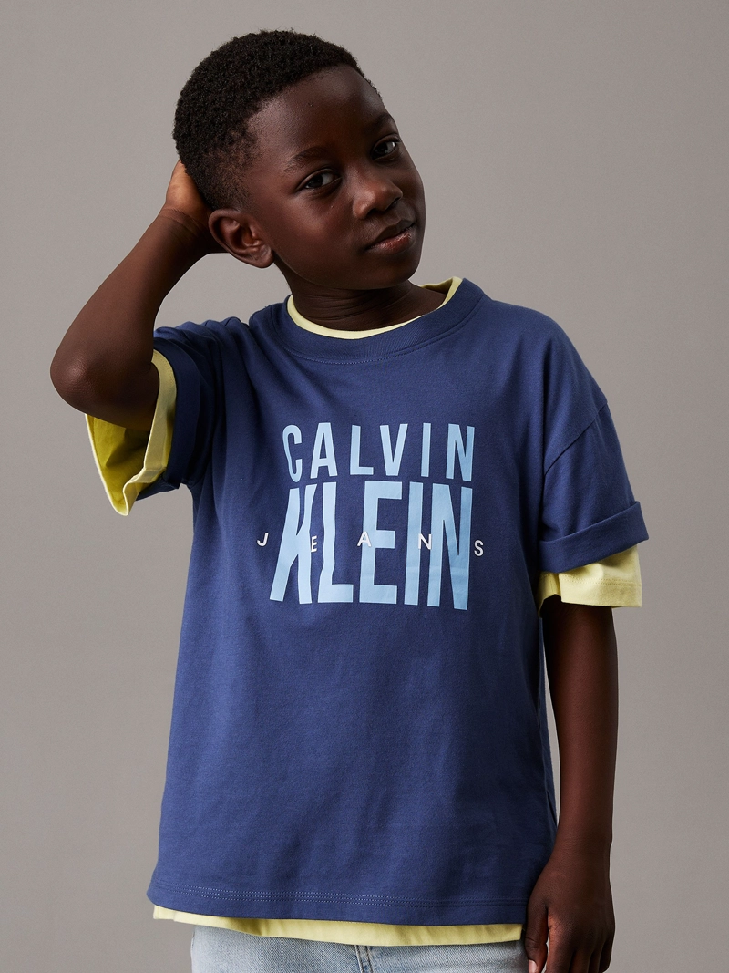 POLERA NIÑO BOLD CKJ GRAPHIC - 1
