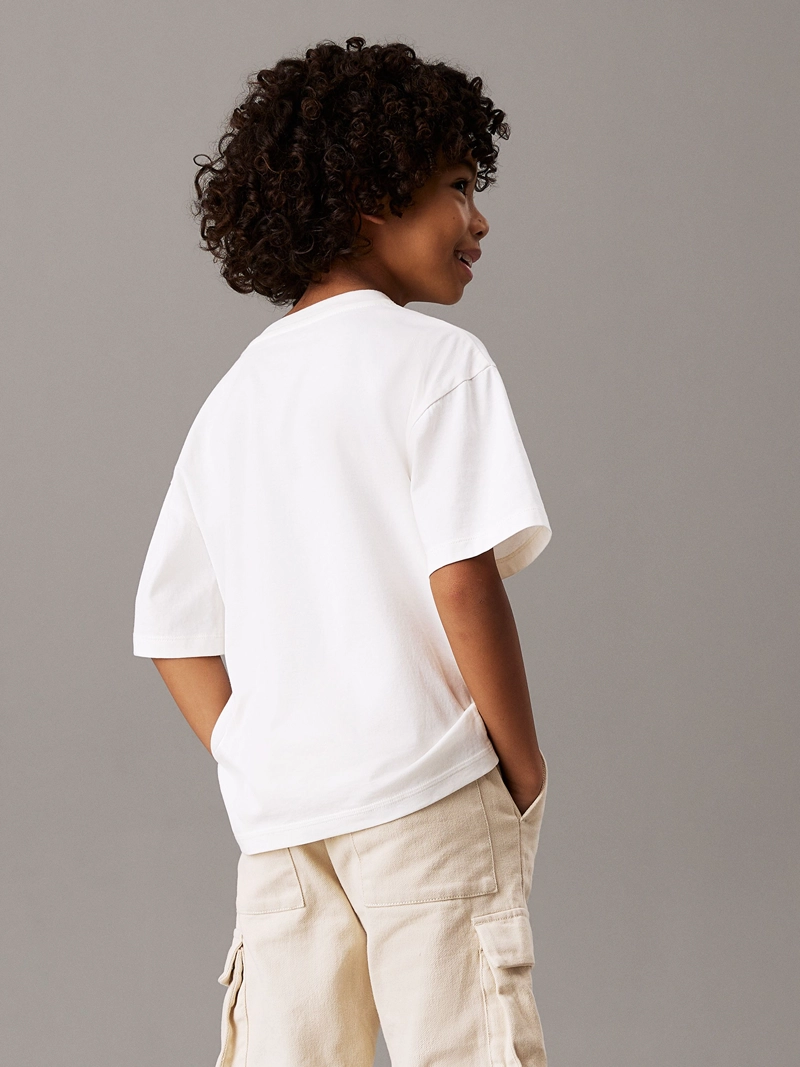 POLERA NIÑO BOLD CKJ GRAPHIC - 3
