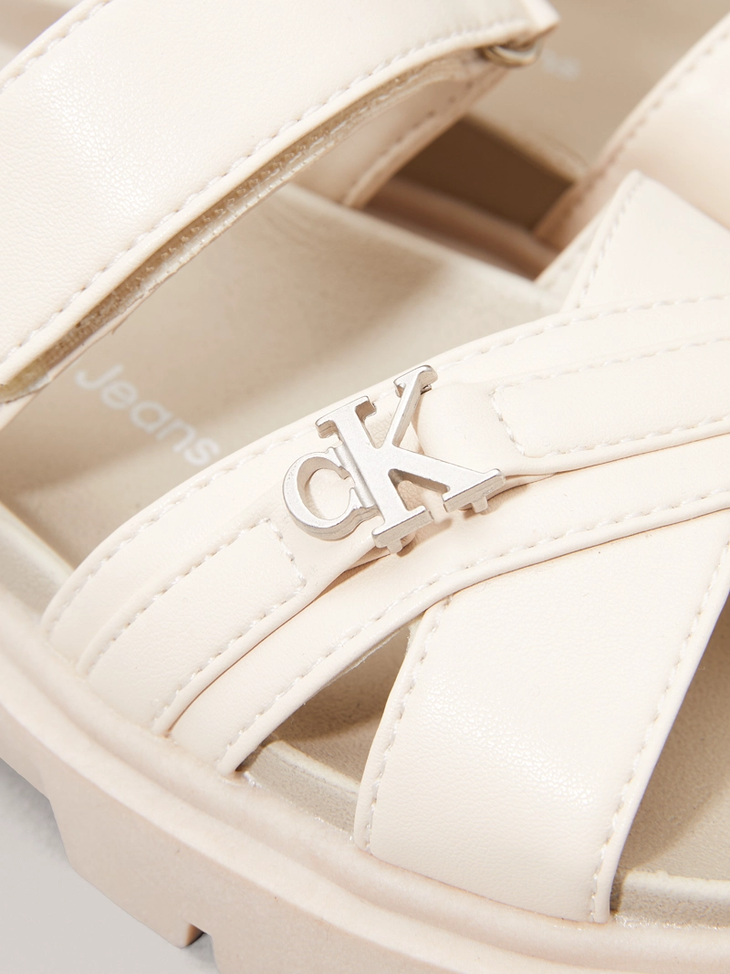 SANDALIAS NIÑA CON CORREAS CRUZADAS - 7
