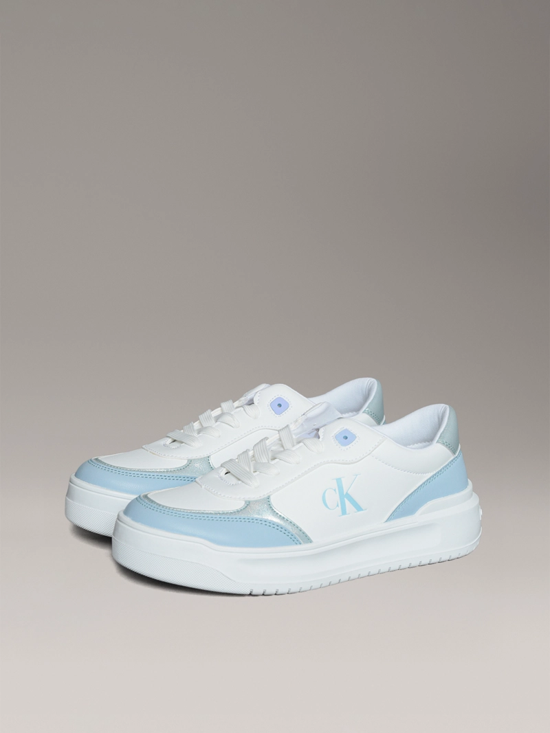 ZAPATILLAS NIÑA CON CORDONES - 1