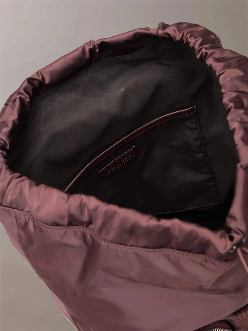 MOCHILA CON SOLAPA DE SATE N Y NAILON - 4