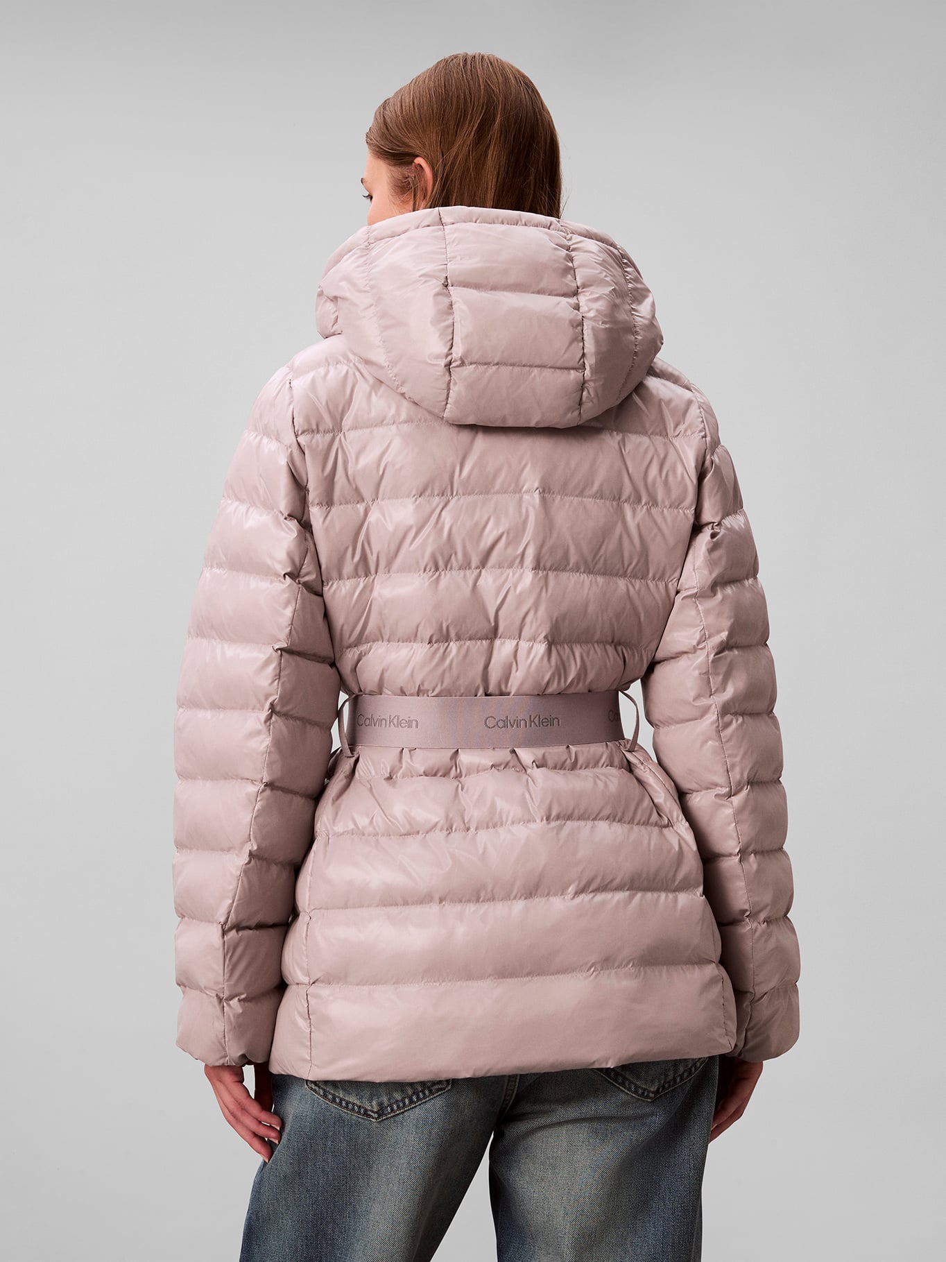 PARKA PUFFER DE PLUMAS LIGERA CON CINTURON - 3
