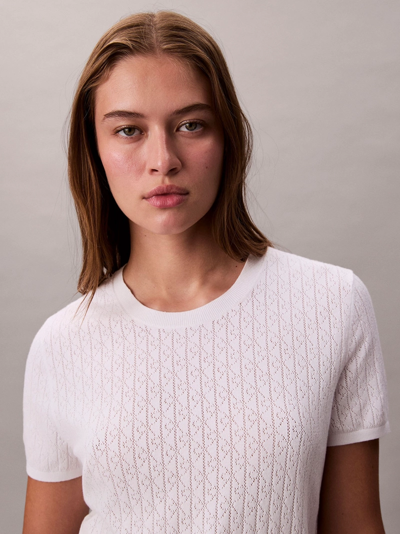 BLUSA EN TEJIDO CALADO - 5