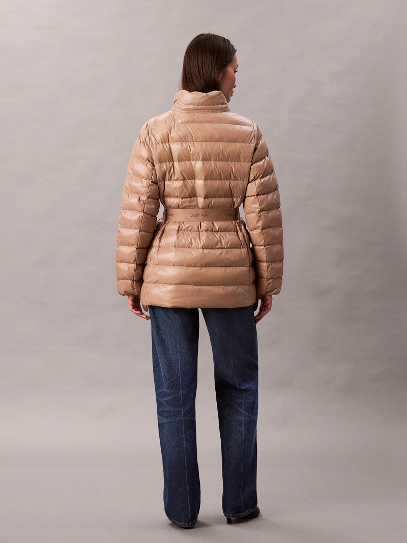 PARKA PUFFER DE PLUMAS LIGERA CON CINTURON - 3