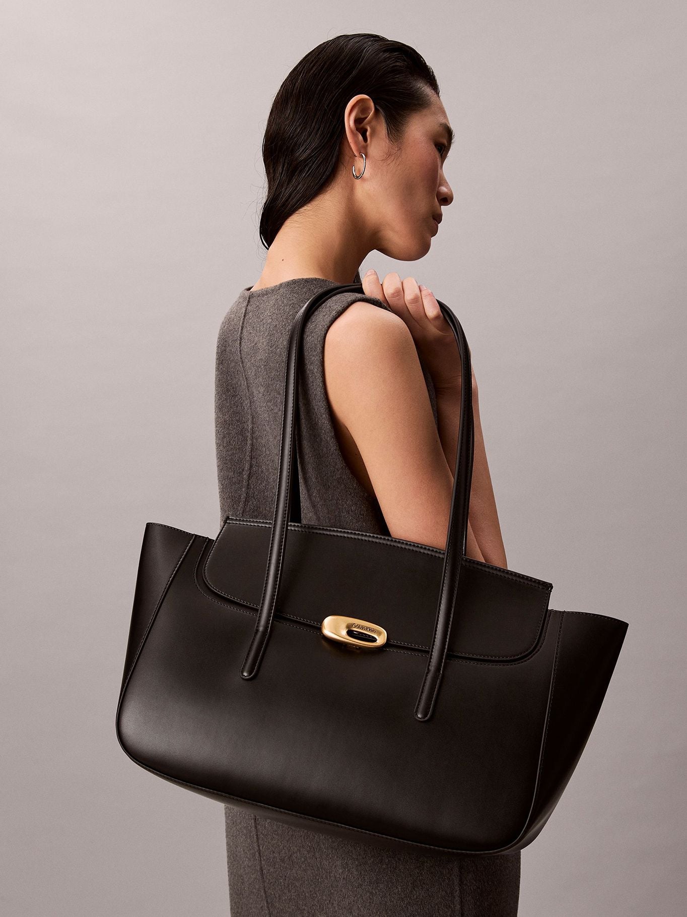 CARTERA TOTE CON SOLAPA SUPERIOR - 2