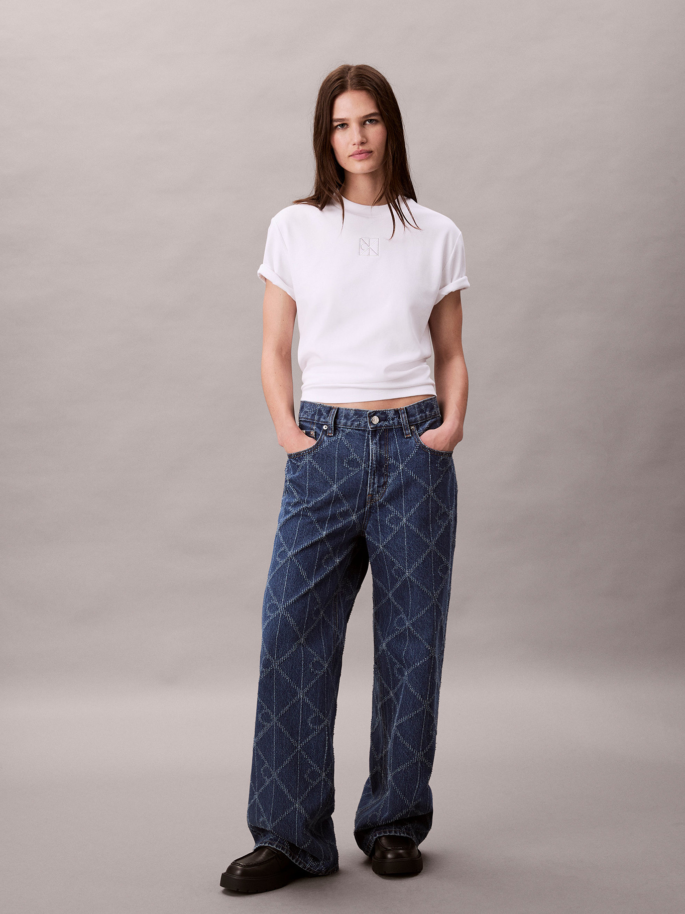 POLERA INTERLOCK CON EMBLEMA CK - 2