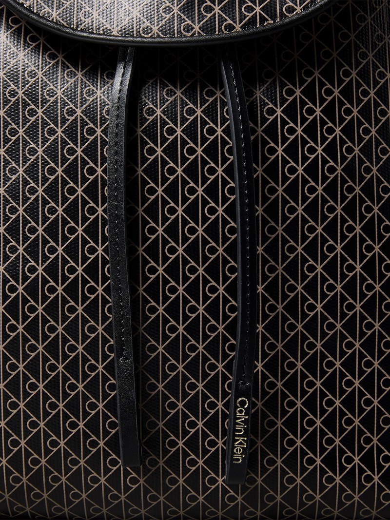 MOCHILA CON ESTAMPADO DE MONOGRAMA - 5