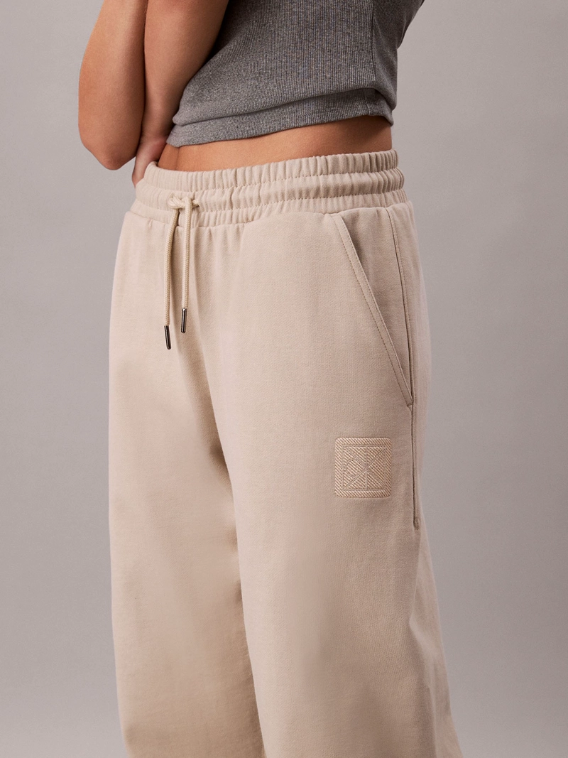 PANTALON DE CHANDAL HOLGADO - 3