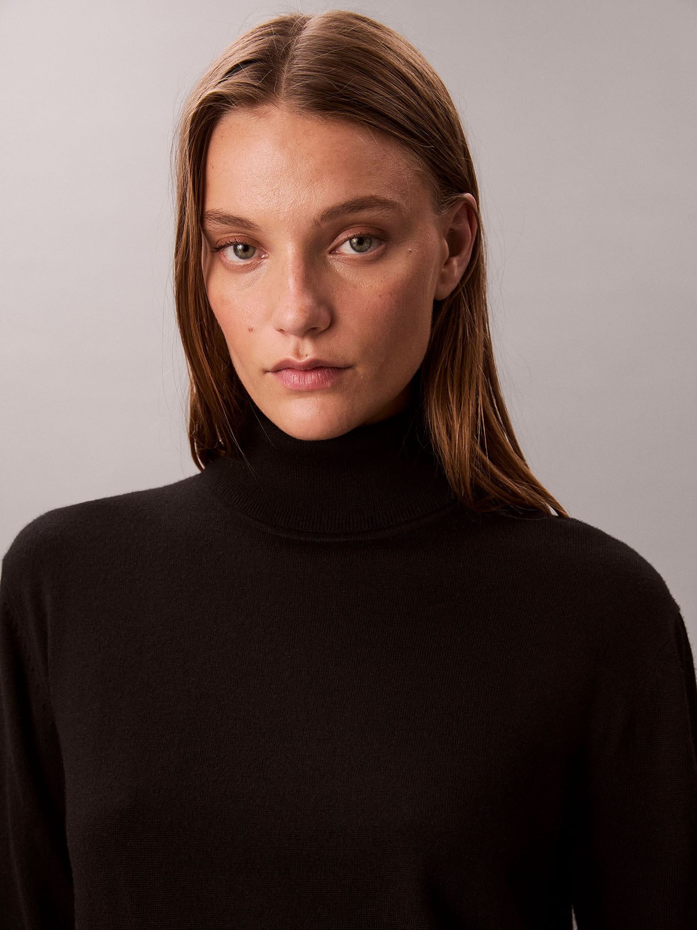 SWEATER DE CUELLO ALTO DE LANA MERINO - 4