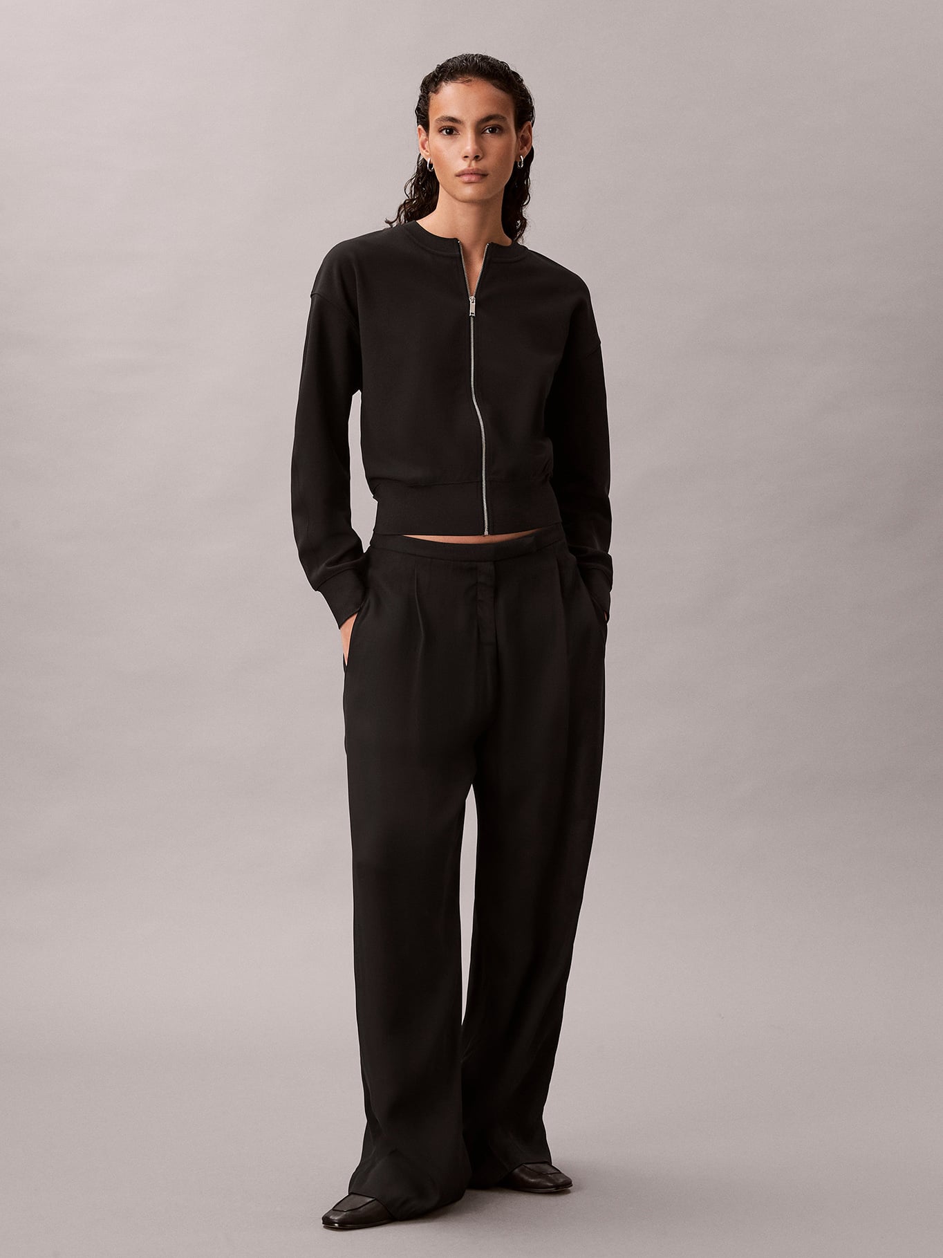 BLUSA DE CREPE  ELASTICO CON CREMALLERA - 2