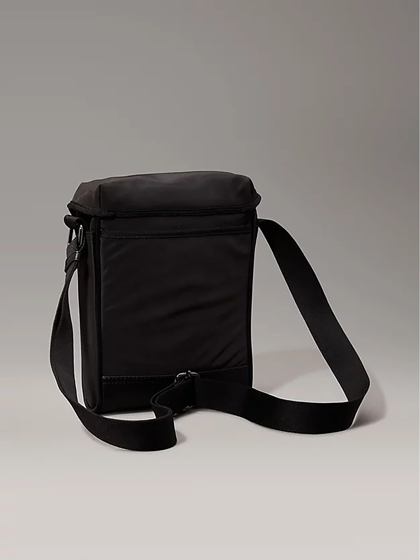 BOLSO REPORTER CON SOLAPA Y CIERRE RAPIDO - 2