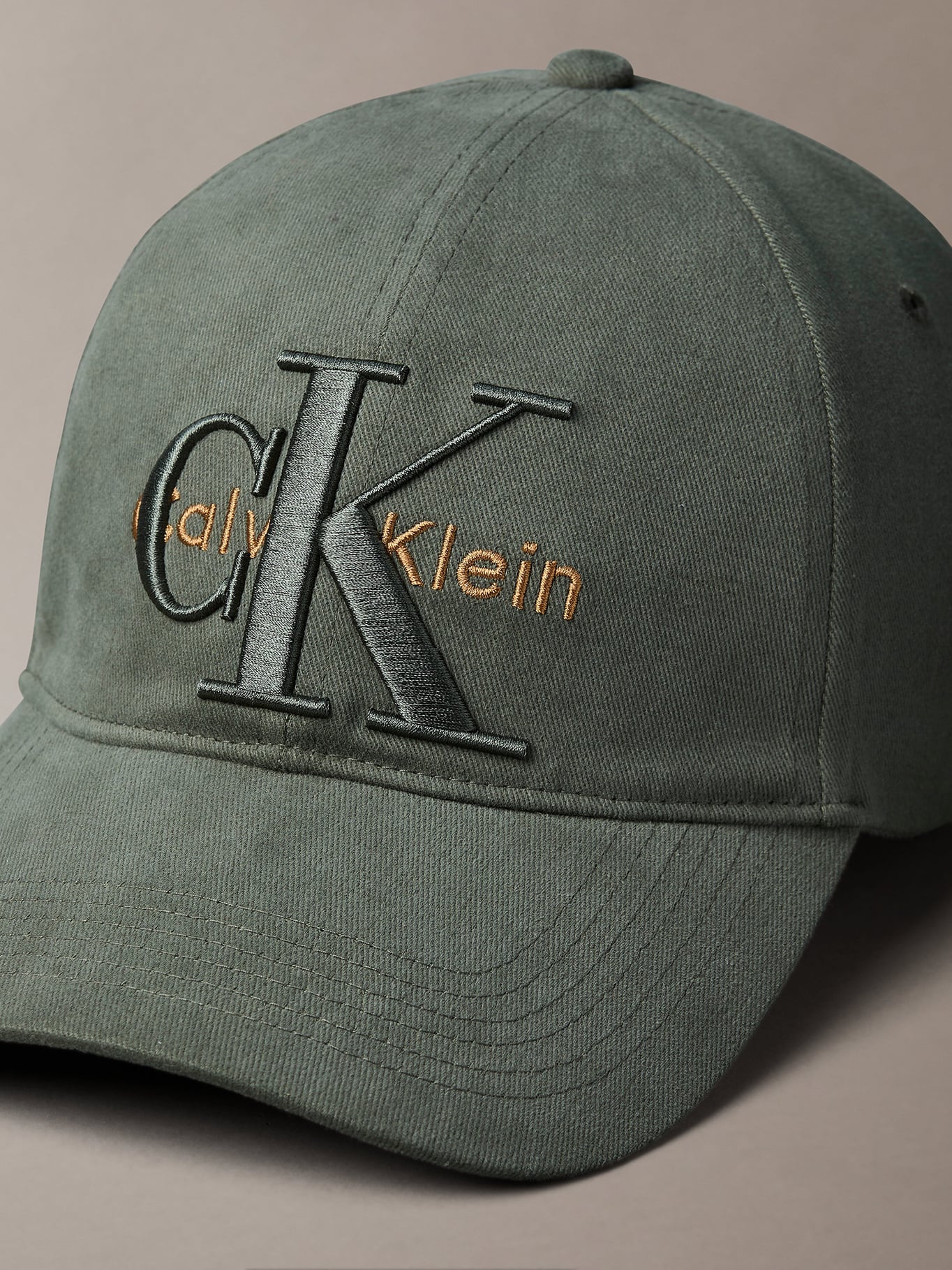 JOCKEY CON LOGO MONOGRAMA - 3