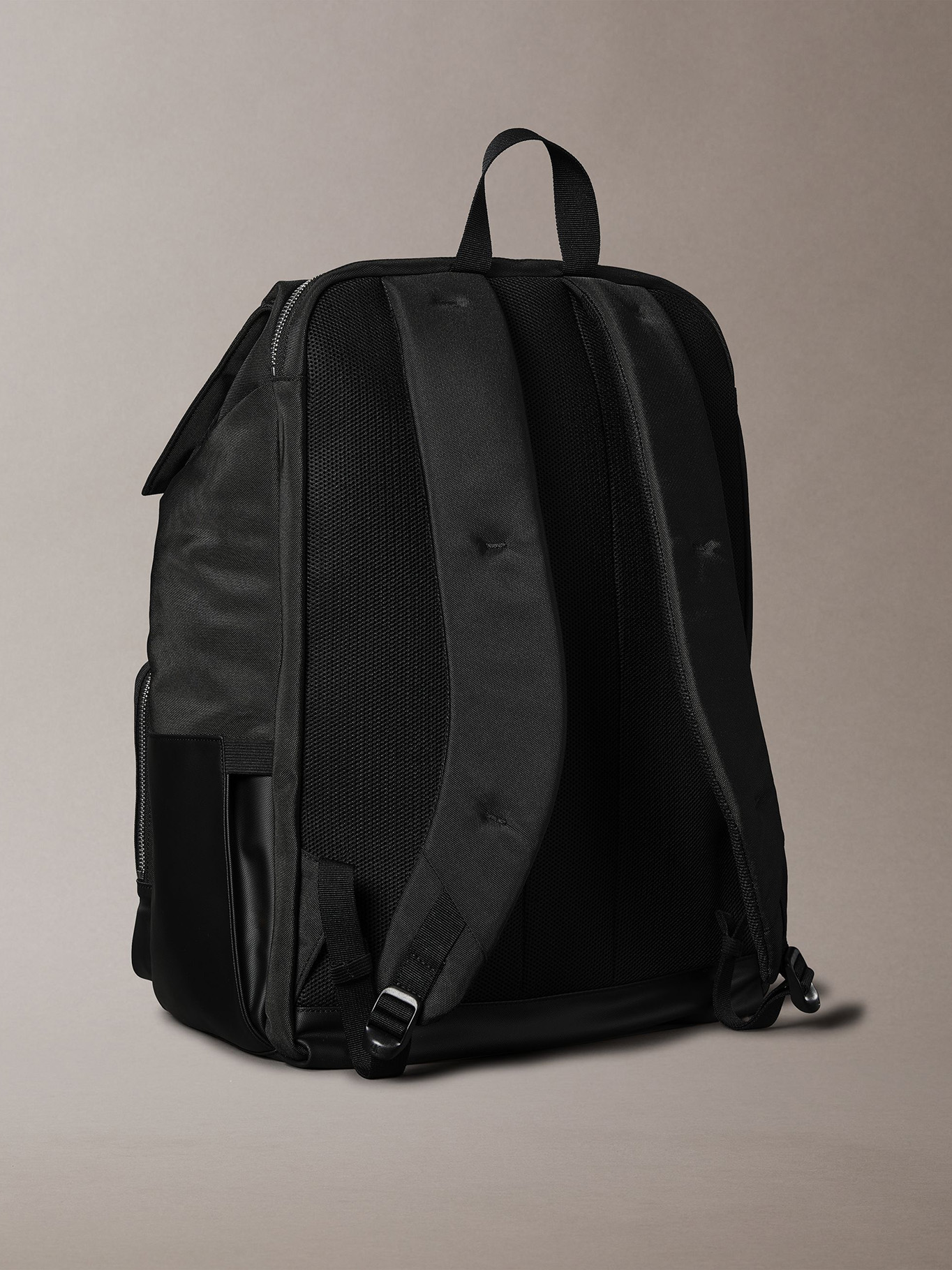 MOCHILA UTILITY FLAP - 2