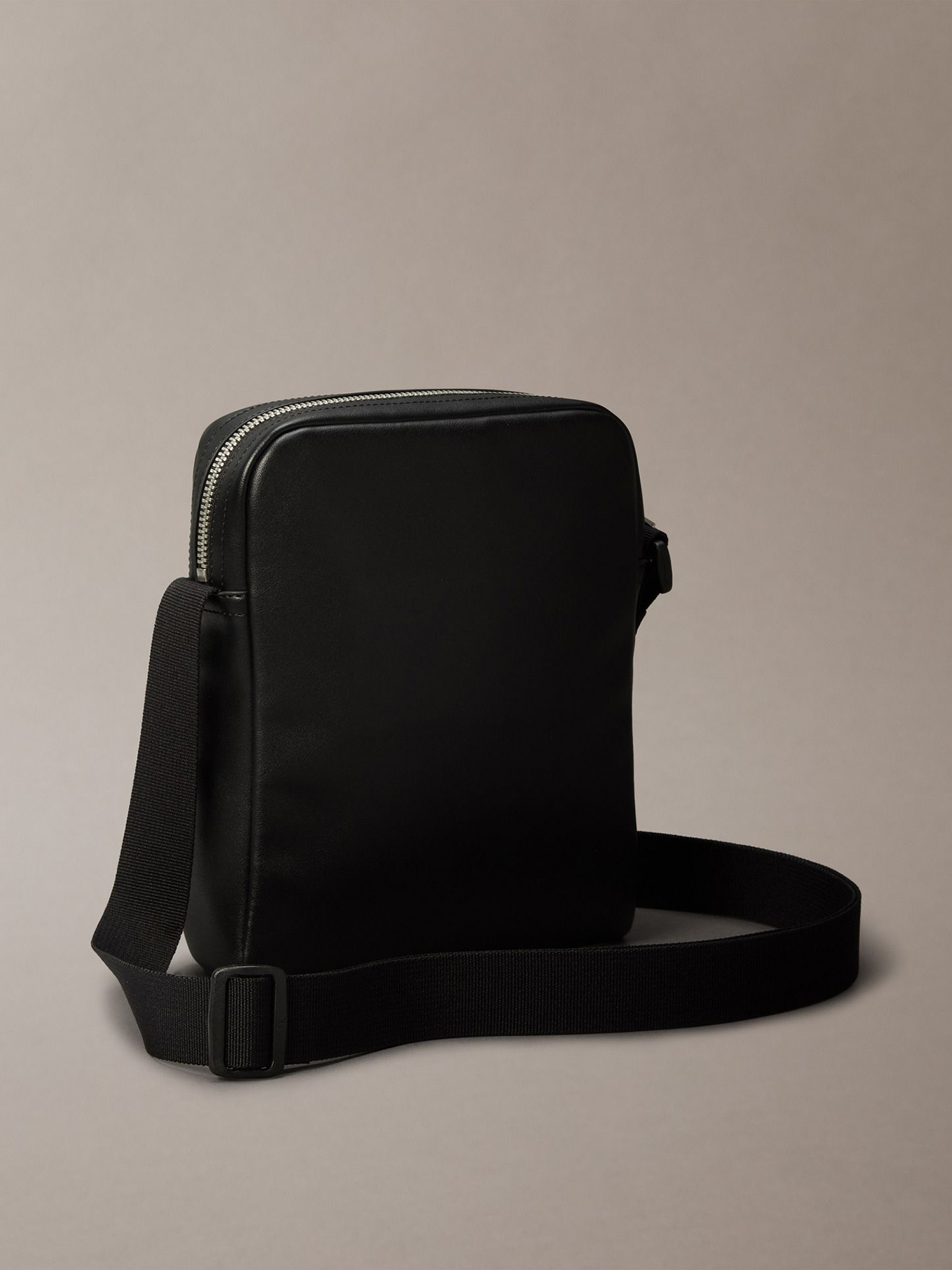 BOLSO REPORTER CON LOGO - 2