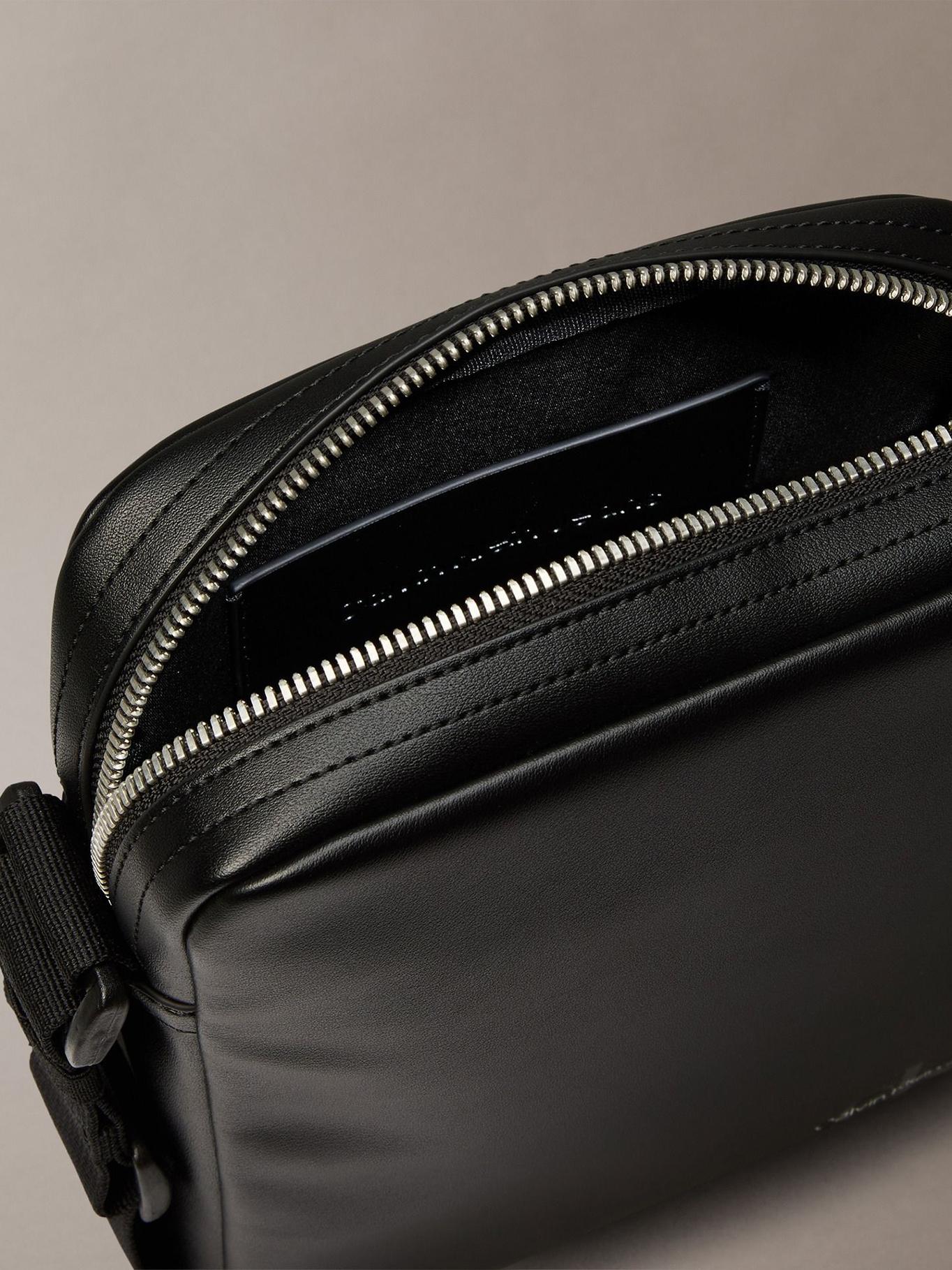 BOLSO REPORTER CON LOGO - 3