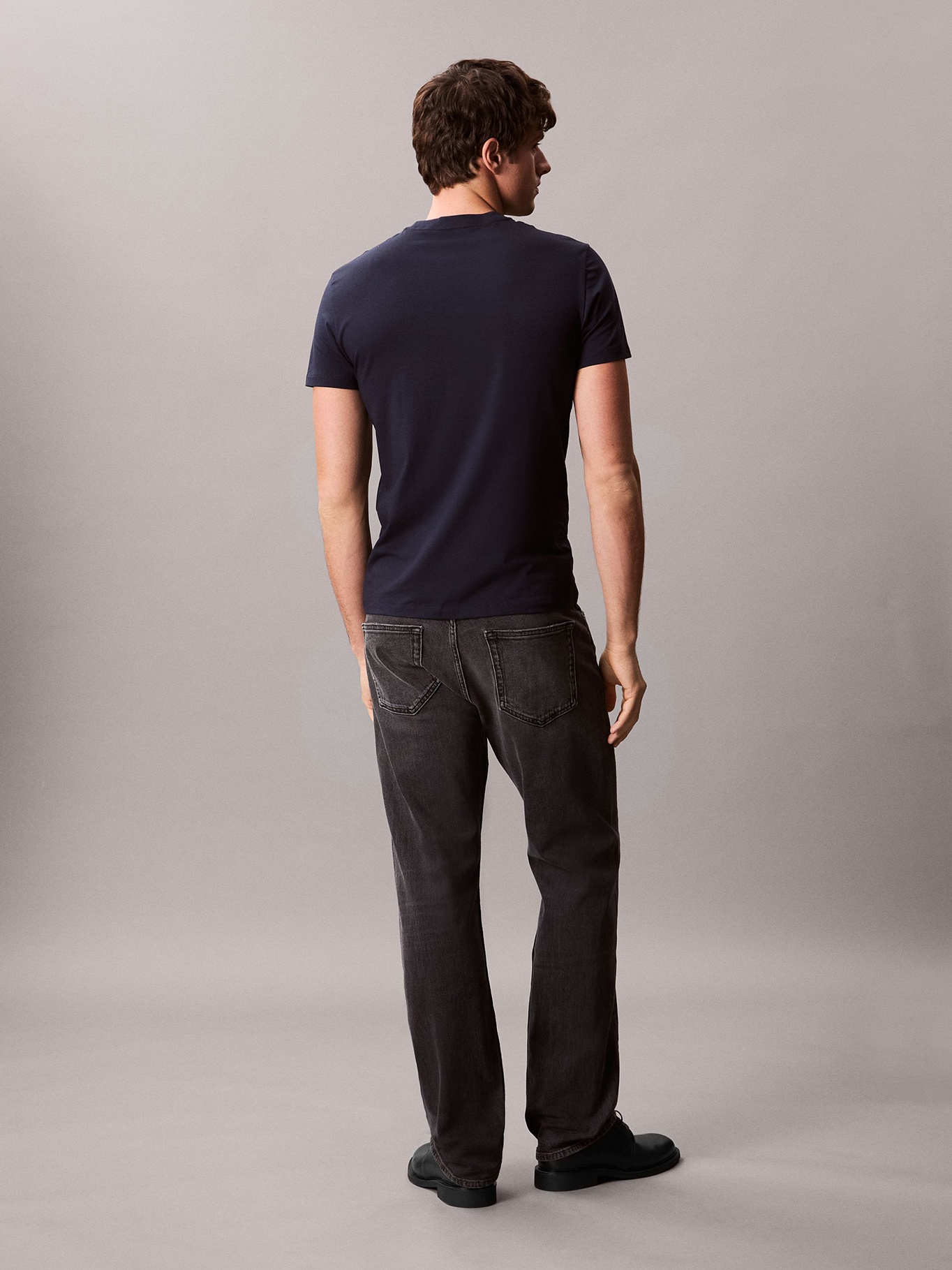 POLERA SLIM DE MANGA CORTA - 3