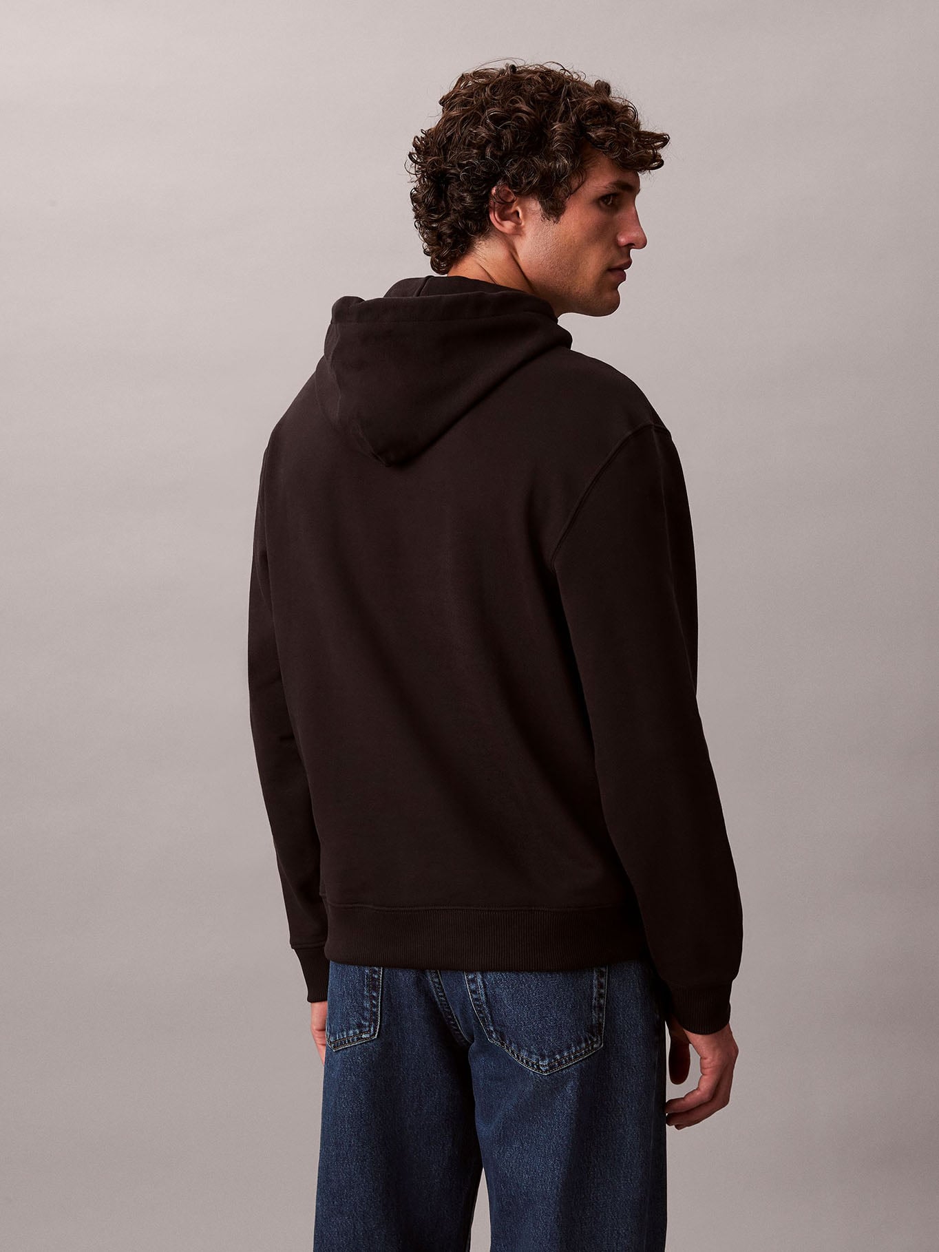 POLERON CON GORRO Y LOGO - 3