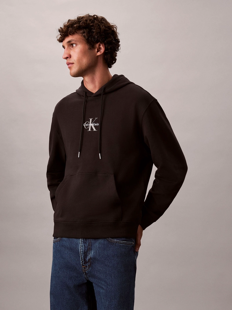 POLERON CON GORRO Y LOGO - 5