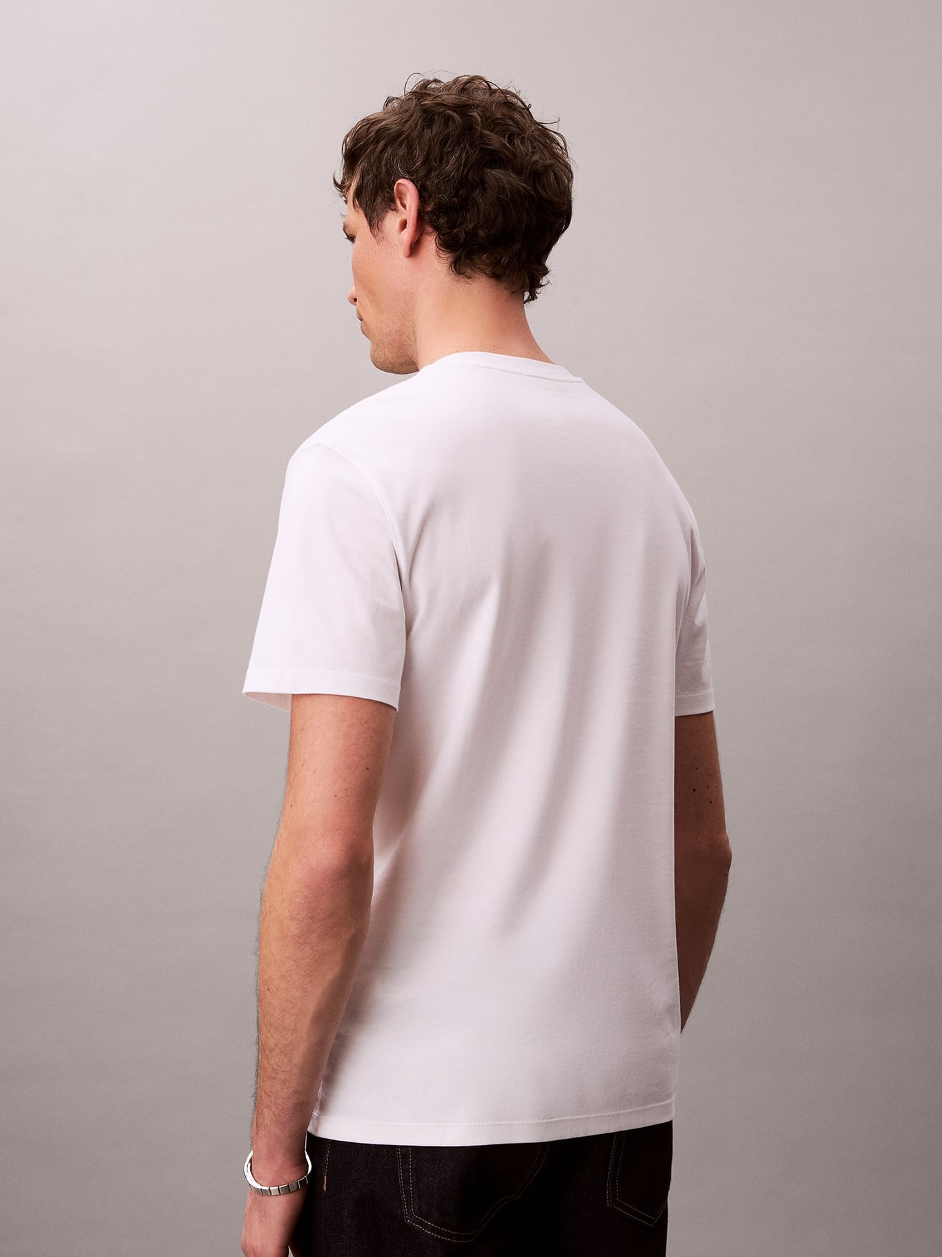 POLERA DE ALGODON SUPIMA CON LOGO BORDADO - 3
