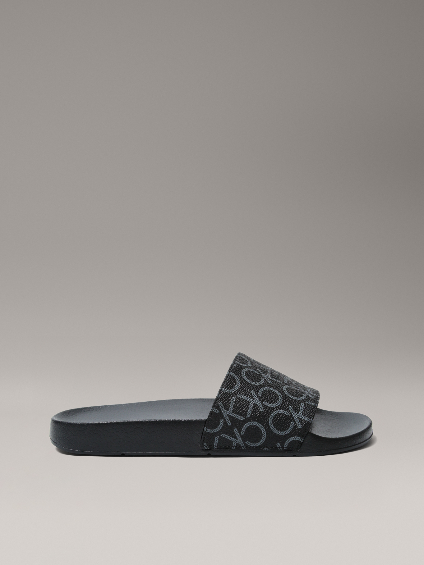 SANDALIAS CON ESTAMPADO DE MONOGRAMA - 5