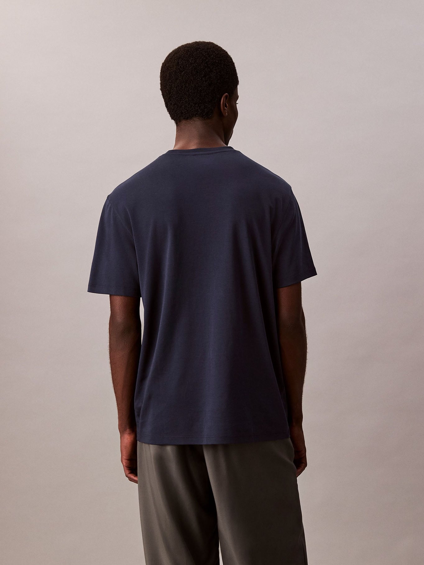 POLERA DE ALGODON SUPIMA CON LOGO BORDADO - 3