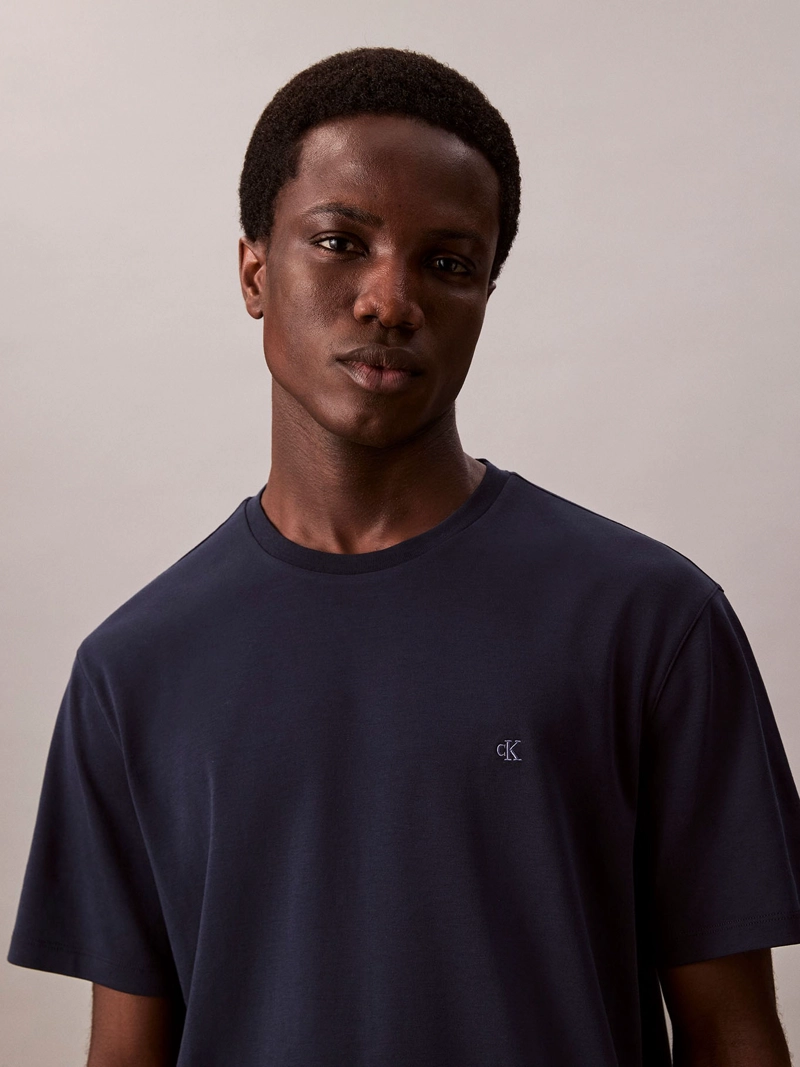 POLERA DE ALGODON SUPIMA CON LOGO BORDADO - 5