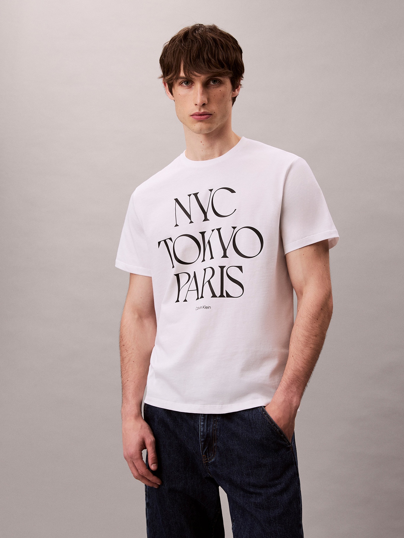 POLERA CON GRAFICO FLAGSHIP CITY - 1