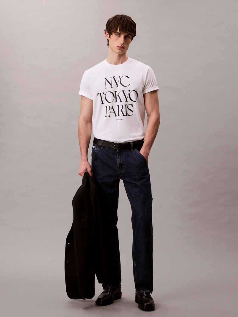 POLERA CON GRAFICO FLAGSHIP CITY - 2