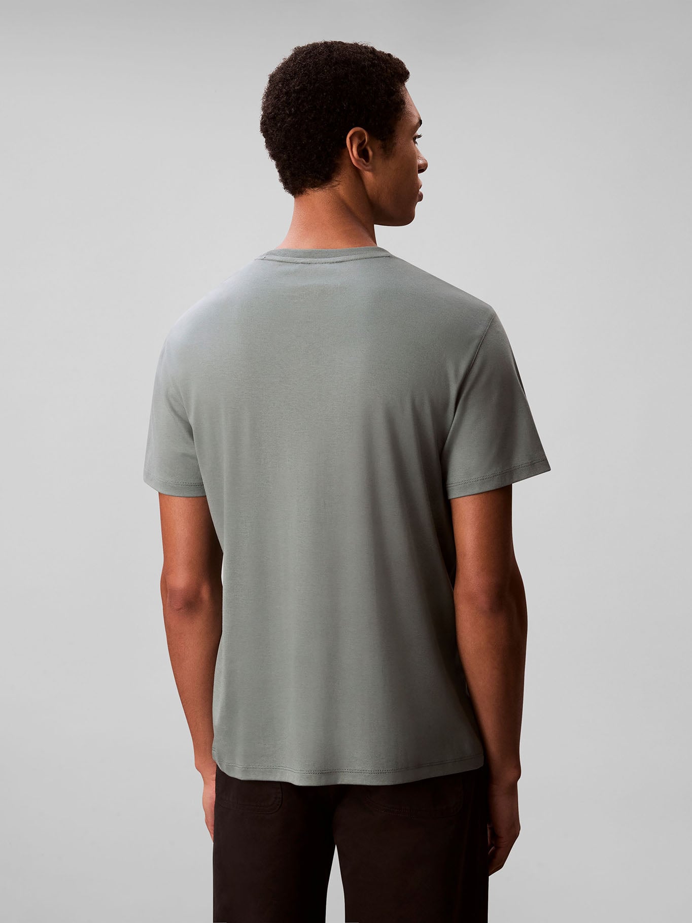 POLERA DE ALGODON SUPIMA CON LOGO BORDADO - 3