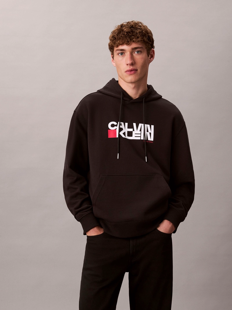 POLERON CON GORRO Y LOGO RED BOX - 1