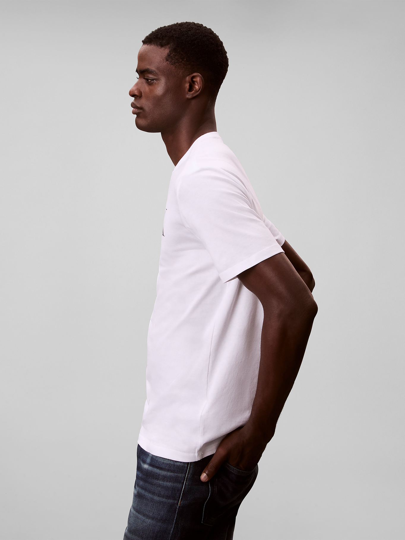 POLERA CON MONOGRAMA 30S - 4