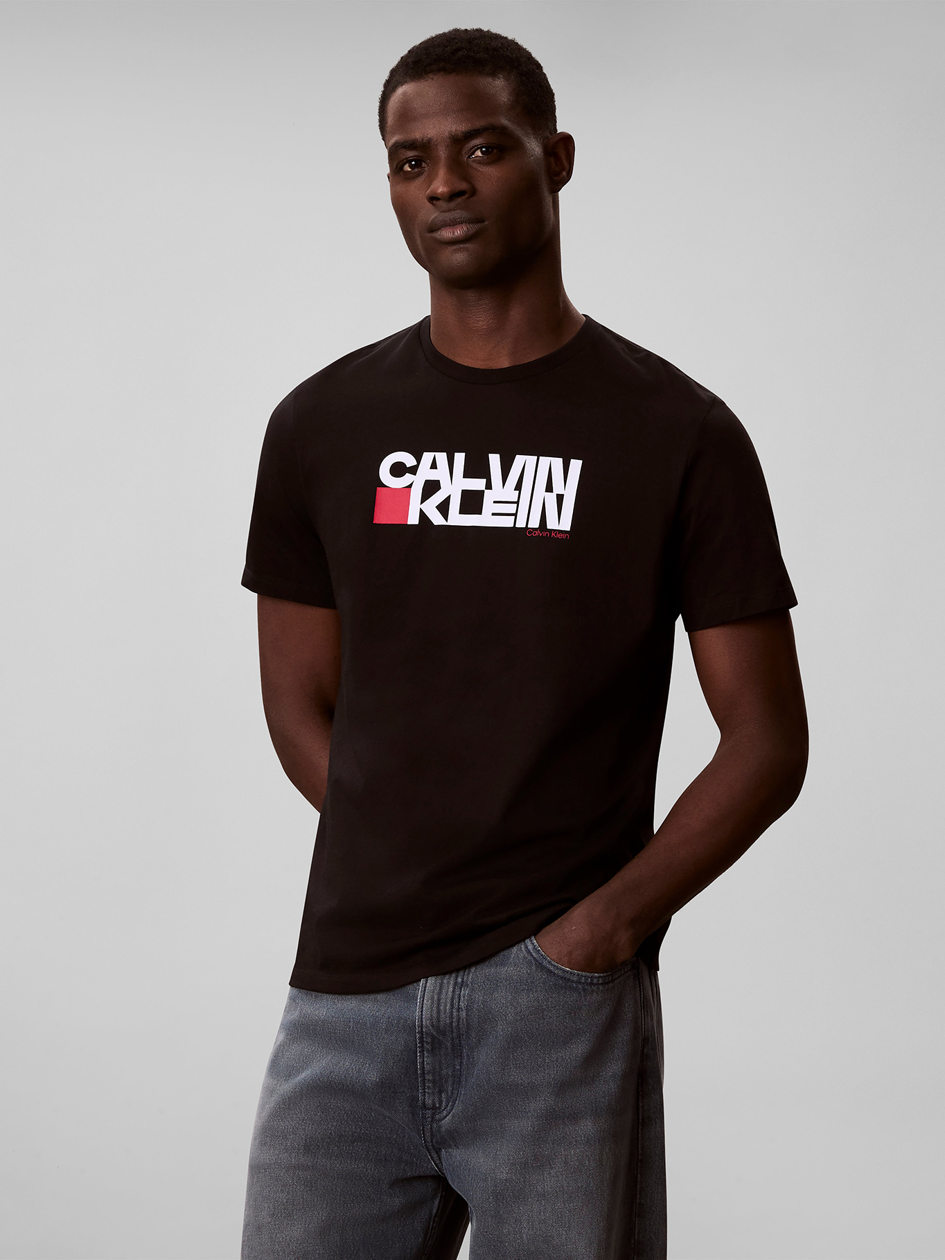 POLERA CON ESTAMPADO GRAFICO REDBOX - 1