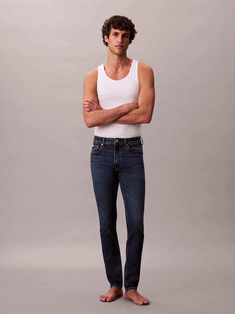 JEANS SKINNY CON ACABADO SATINADO - 1
