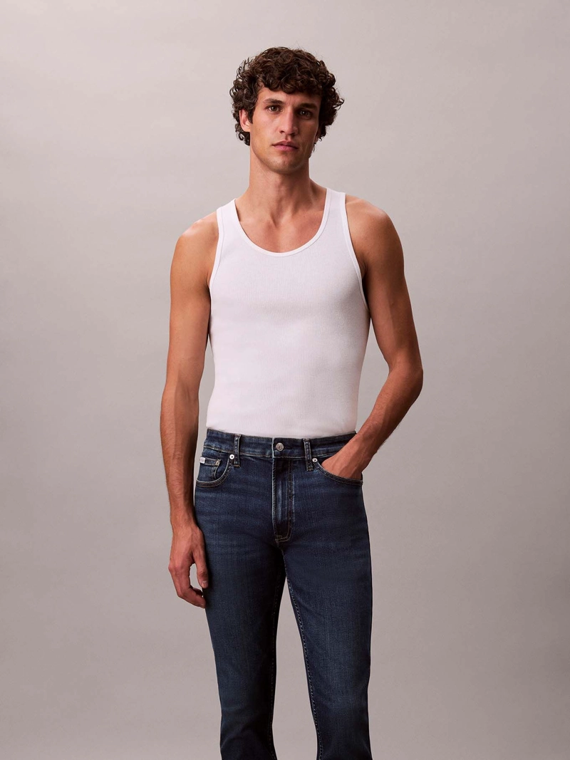 JEANS SKINNY CON ACABADO SATINADO - 3