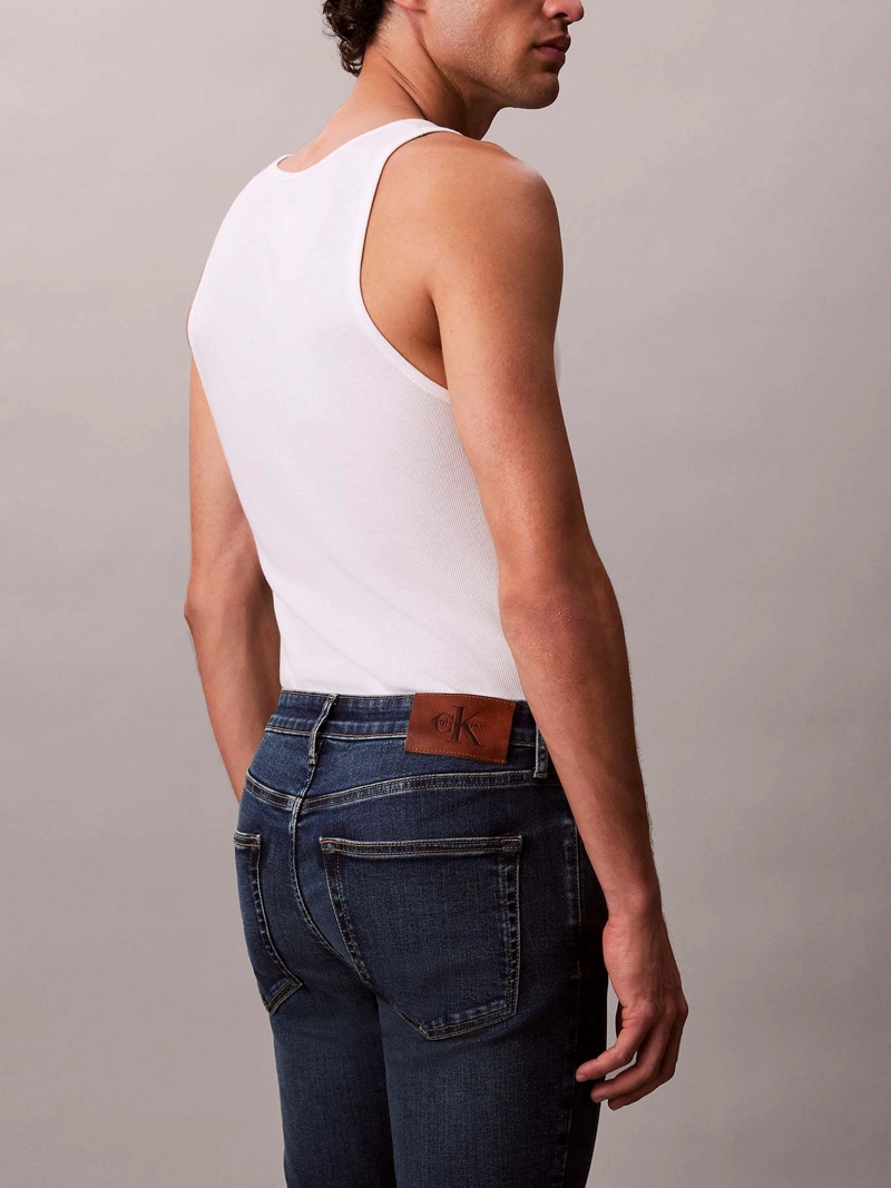JEANS SKINNY CON ACABADO SATINADO - 5