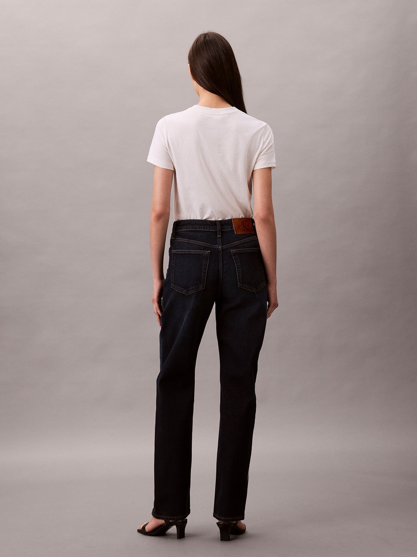 JEANS RECTOS DE TALLE ALTO EN TONO OXBOW - 2