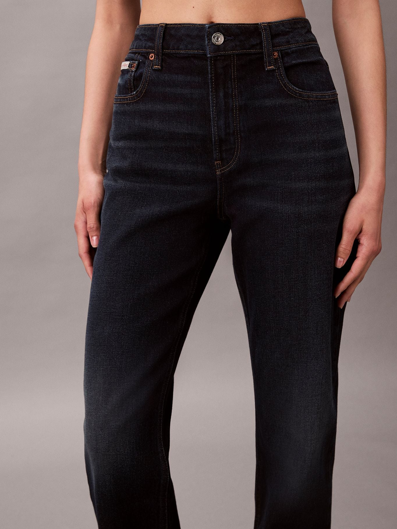 JEANS RECTOS DE TALLE ALTO EN TONO OXBOW - 3