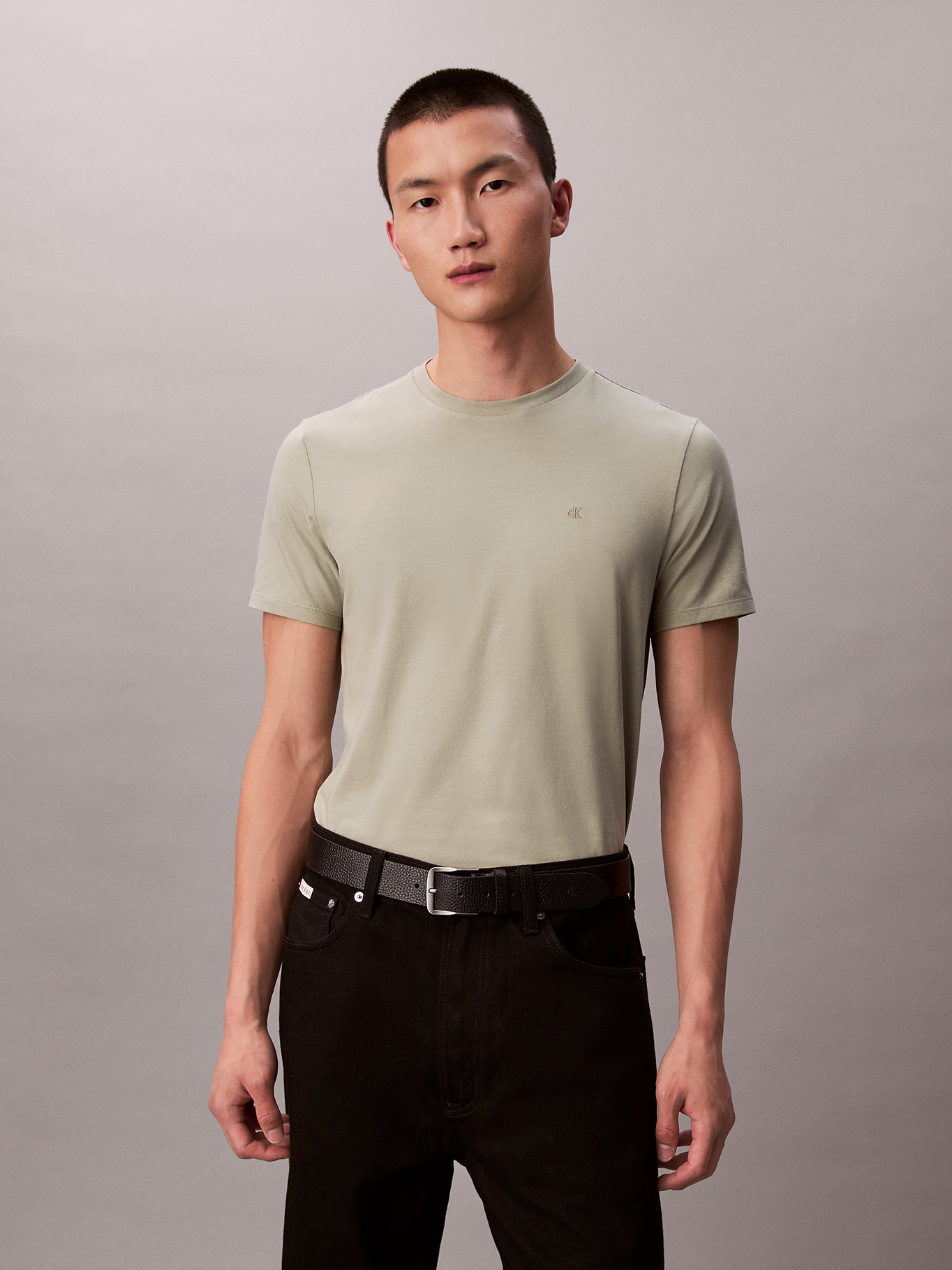 POLERA SLIM DE MANGA CORTA - 1