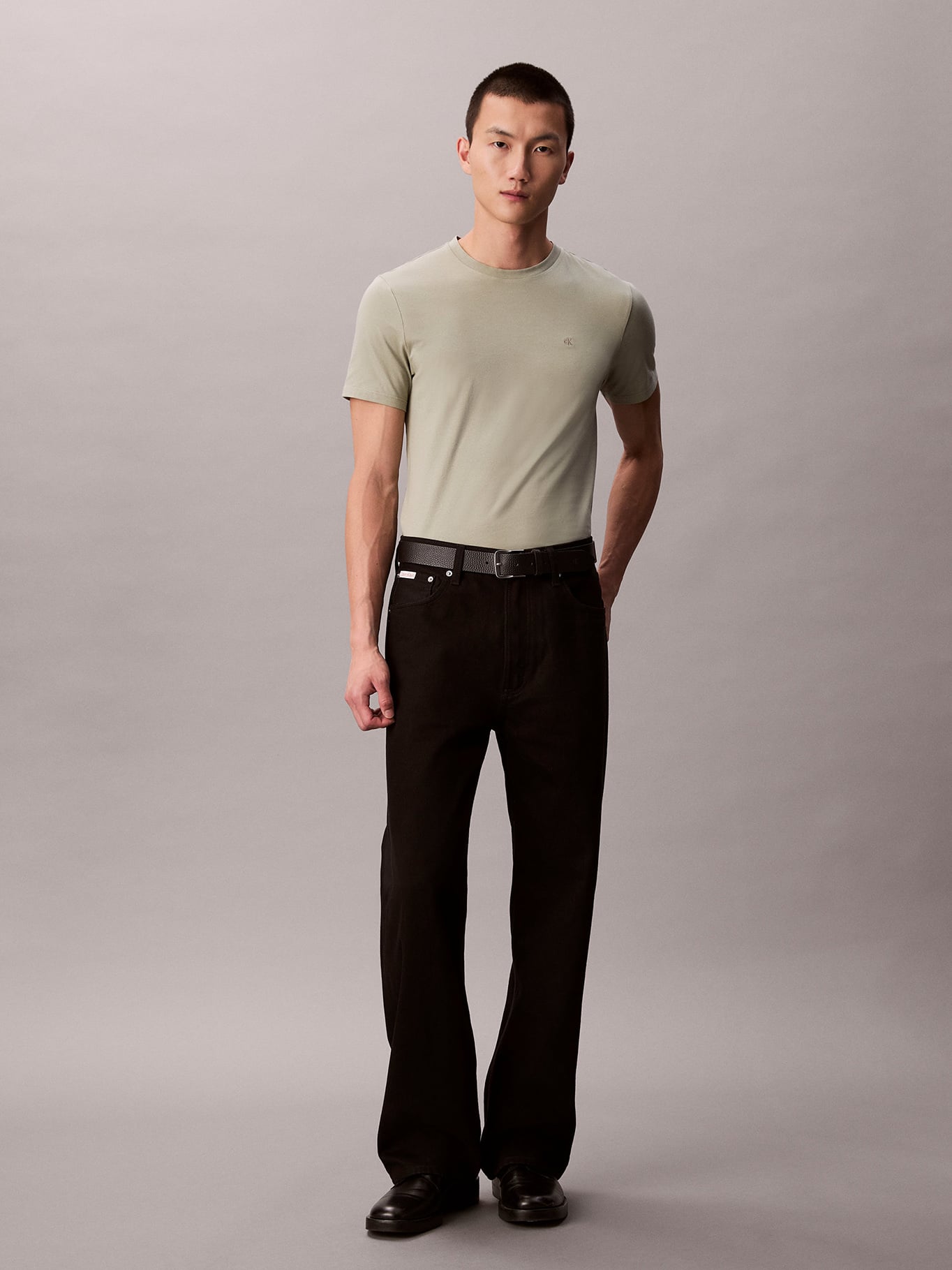 POLERA SLIM DE MANGA CORTA - 2