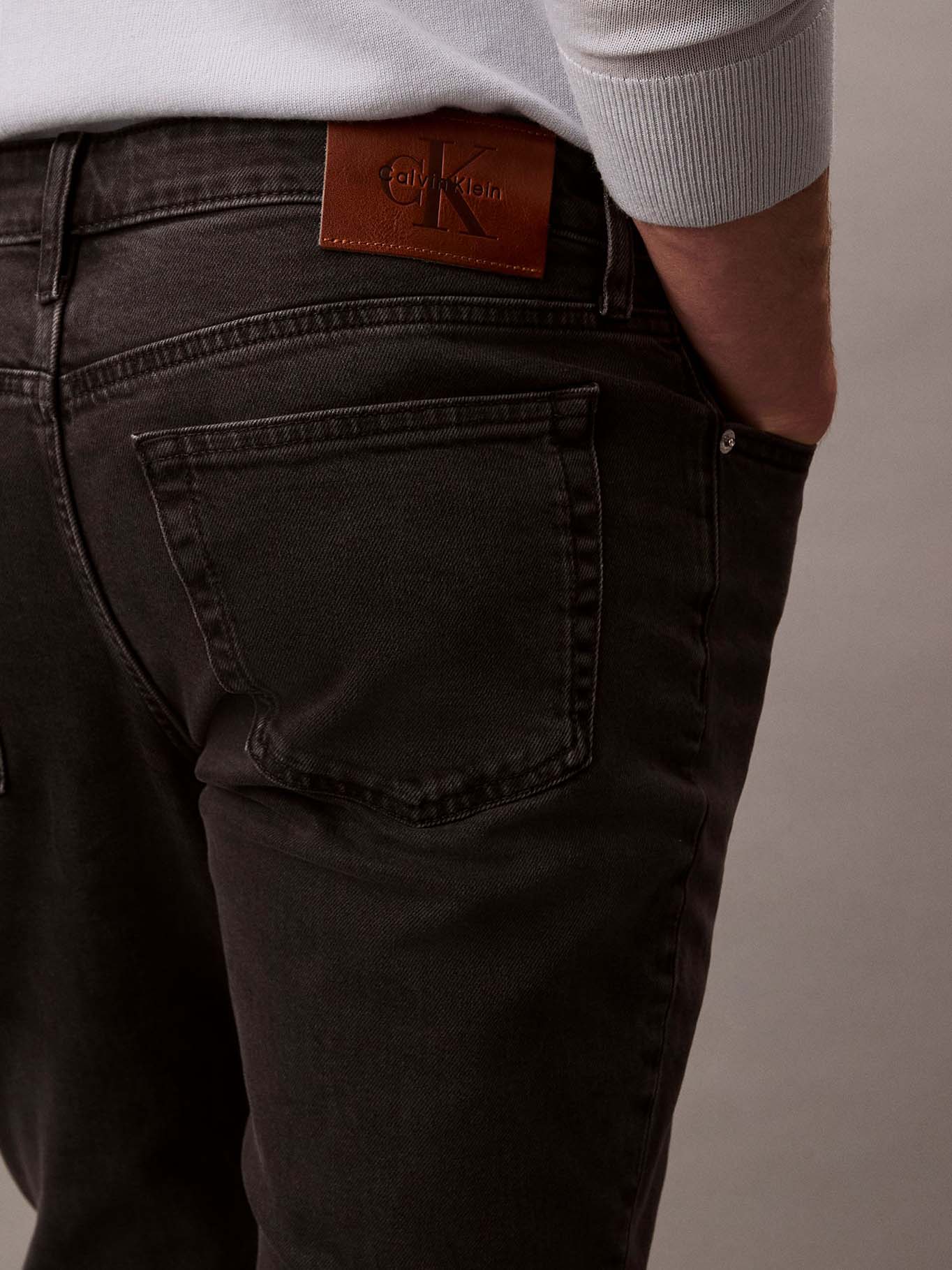 JEANS SLIM ESSENTIAL - 4