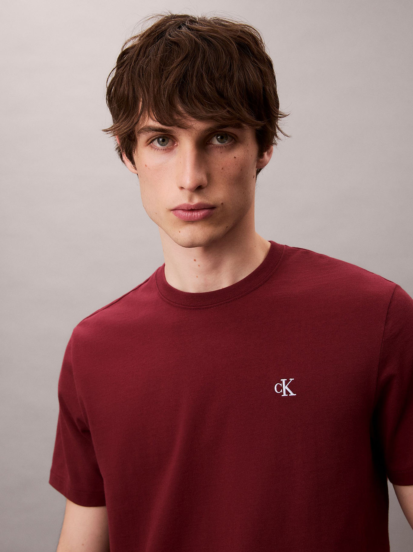 POLERA REGULAR CON MONOGRAMA BORDADO - 5