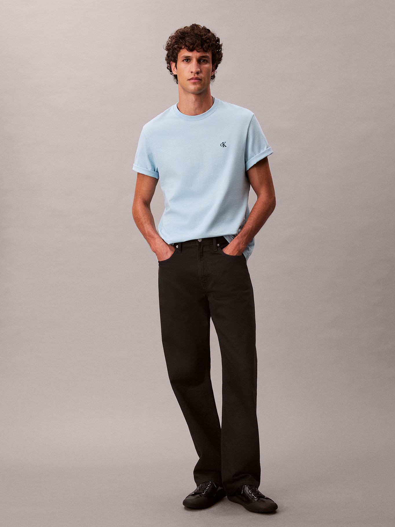 POLERA REGULAR CON MONOGRAMA BORDADO - 2