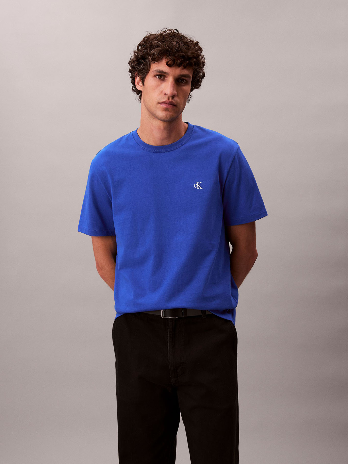 POLERA REGULAR CON MONOGRAMA BORDADO - 1