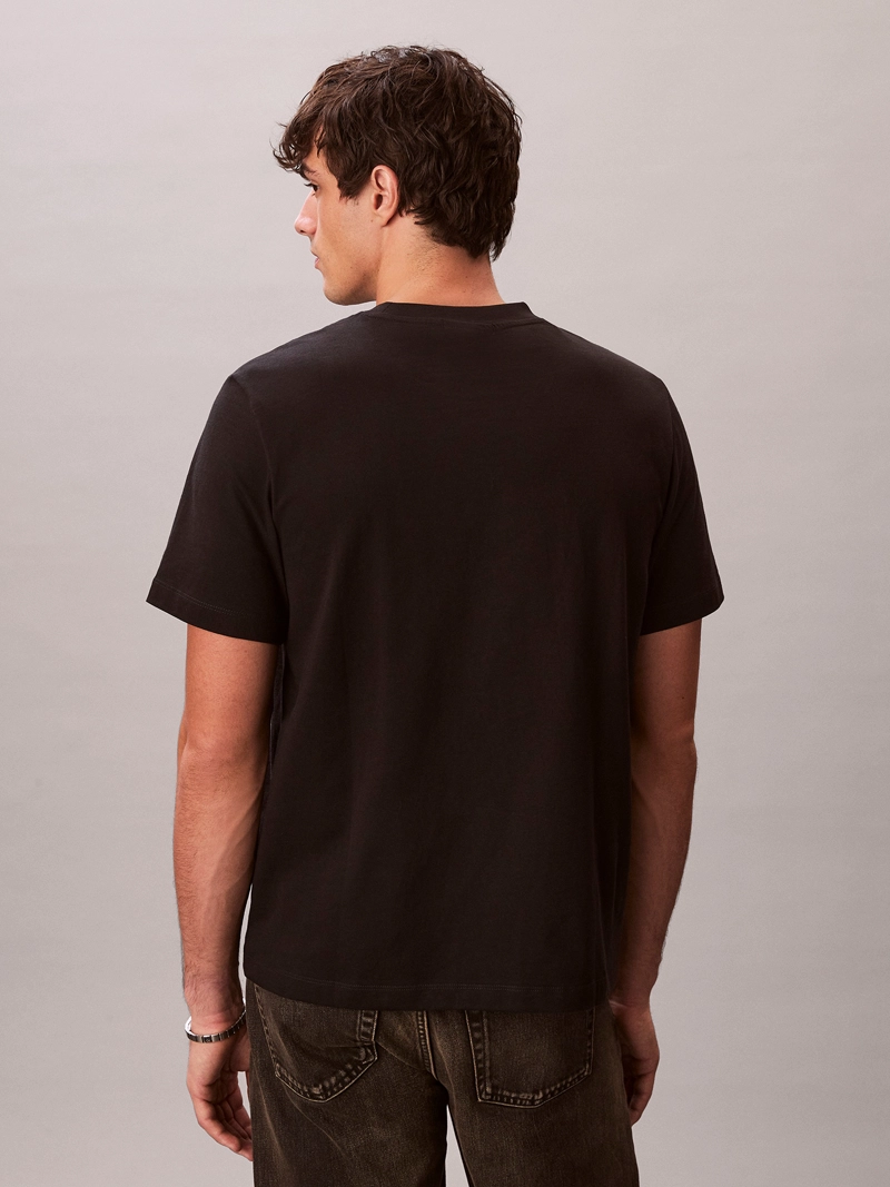 POLERA CON MONOGRAMA ESTAMPADO - 3