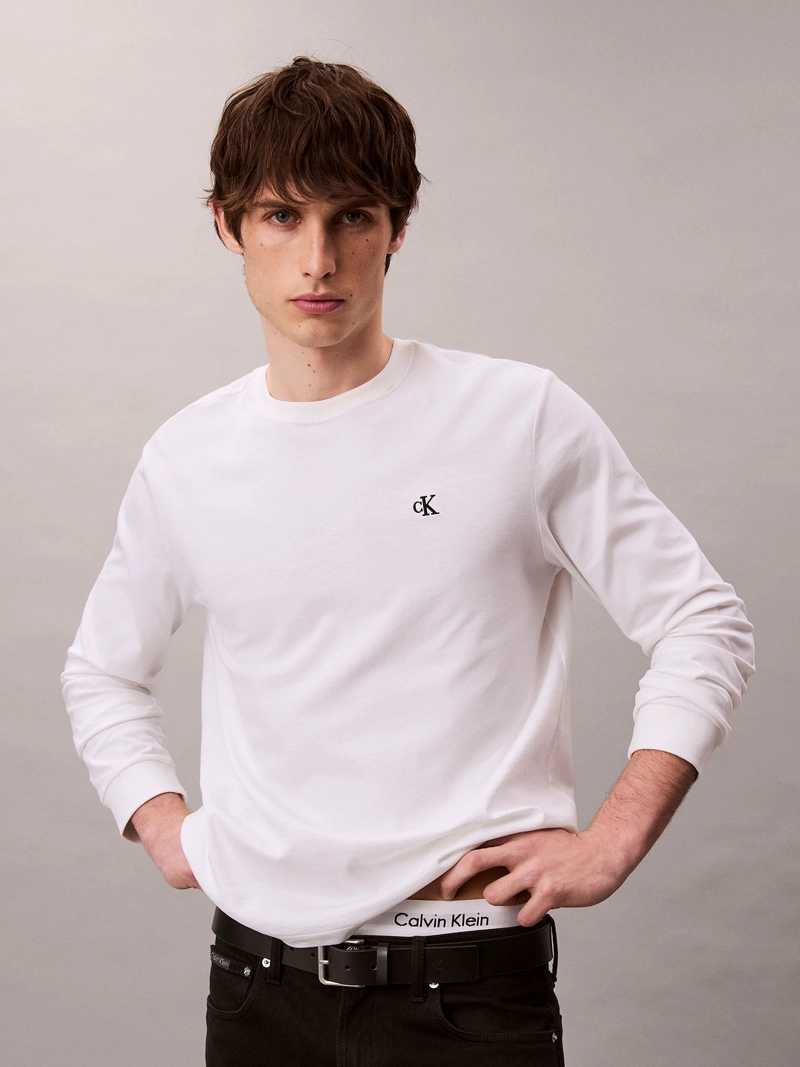POLERA CON MONOGRAMA - 1